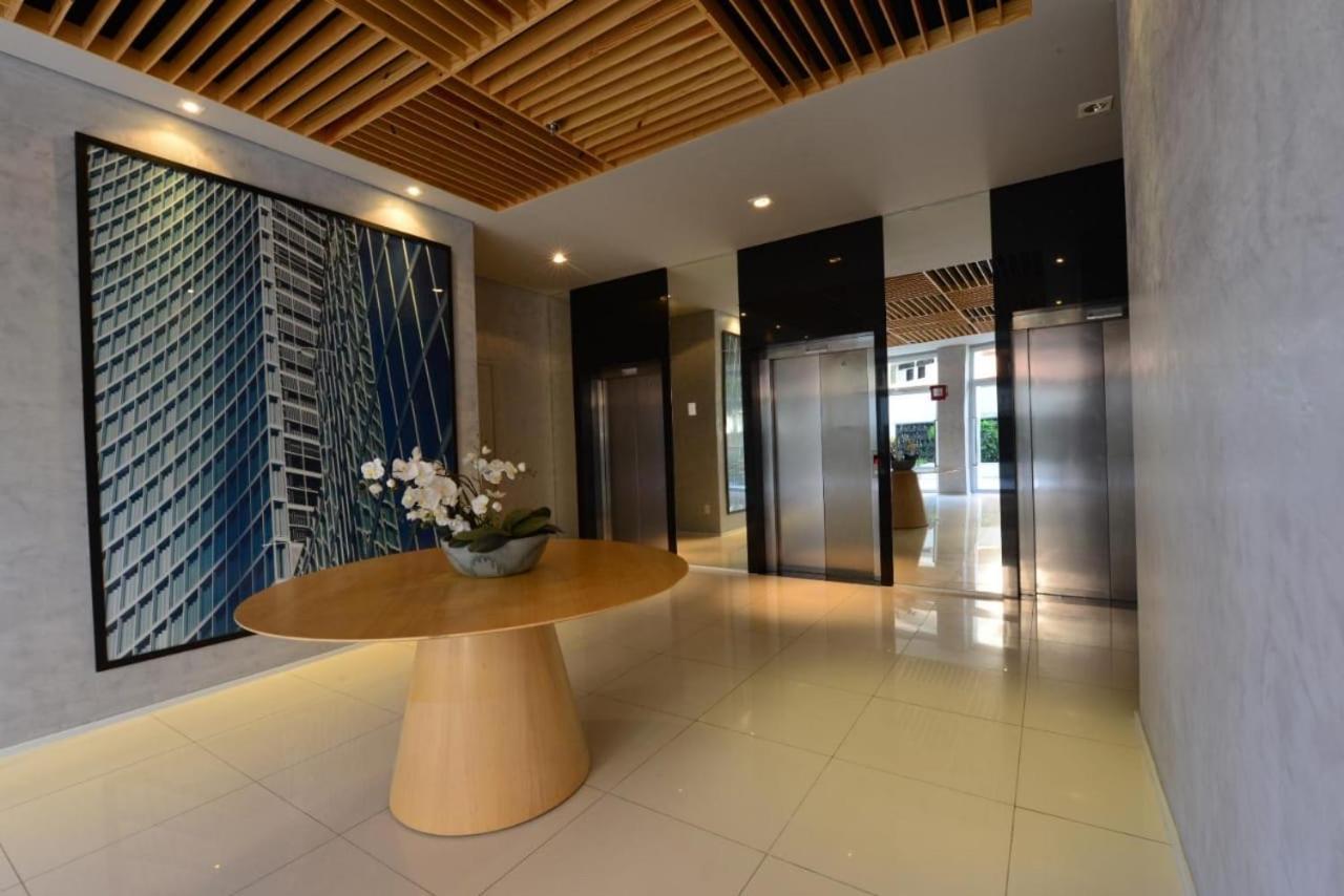 Apartamento Prox A Beira Mar Fortaleza (Ceara)